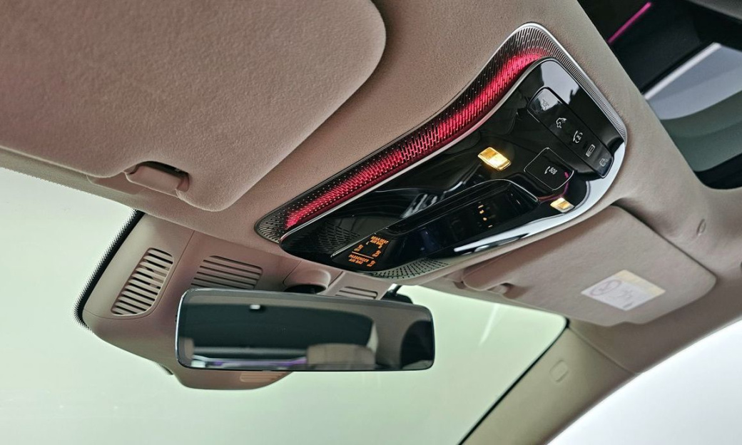 Mercedes-Benz S-Class Maybach S580 4MATIC, 2024