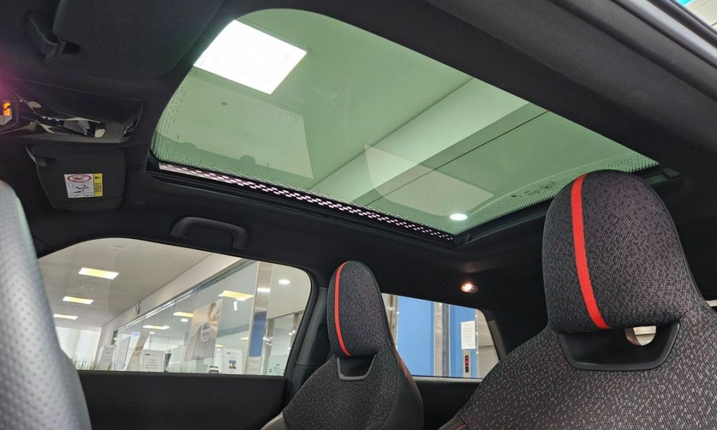 Mini Cooper JCW, 2025