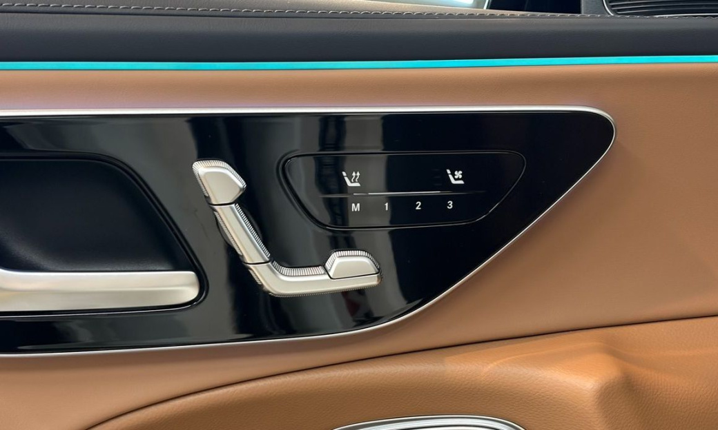 Mercedes-Benz E-Class E450 4MATIC Exclusive, 2024