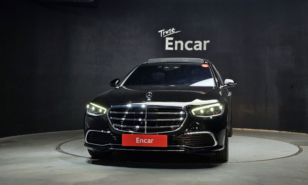 Mercedes-Benz S-Class S350 d 4MATIC, 2025