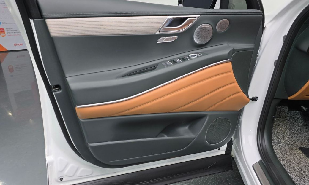 Genesis GV80 2.5T Gasoline AWD, 2025
