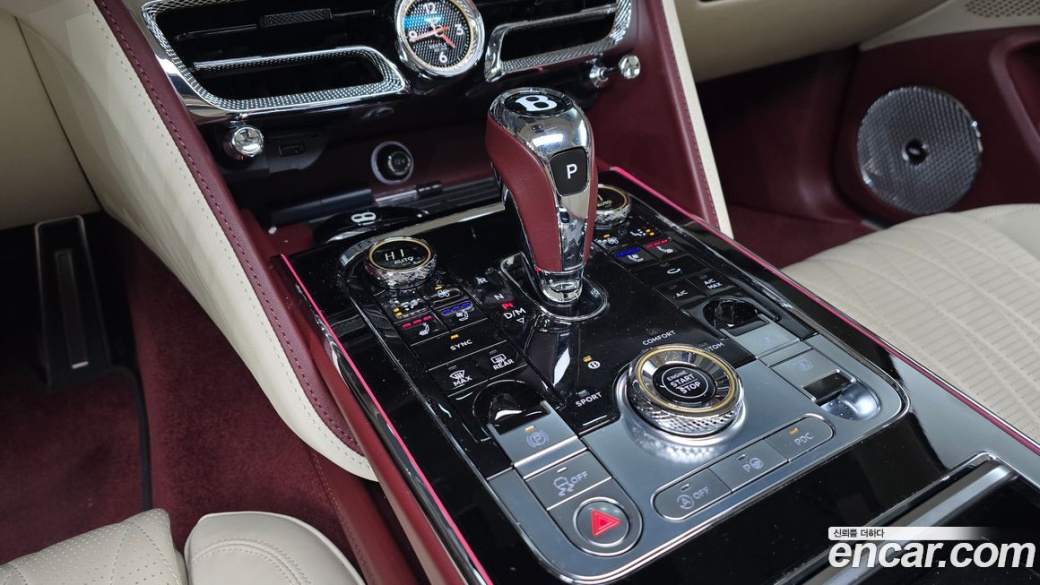 Bentley Flying Spur 4.0, 2022