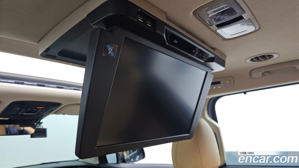 Kia Carnival 9-Seater Signature, 2022