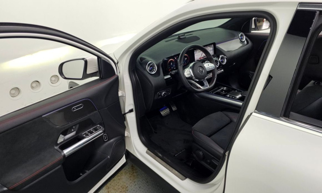 Mercedes-Benz GLA-Class GLA250 4MATIC, 2022