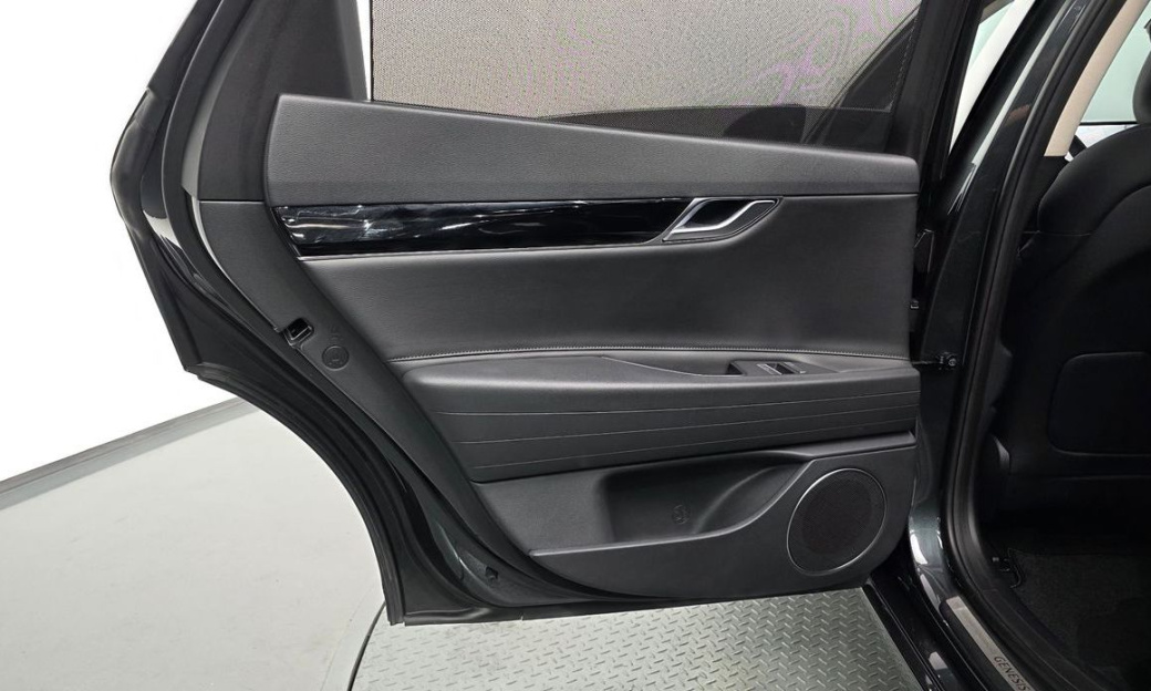 Genesis G80 Gasoline 2.5 Turbo 2WD, 2021