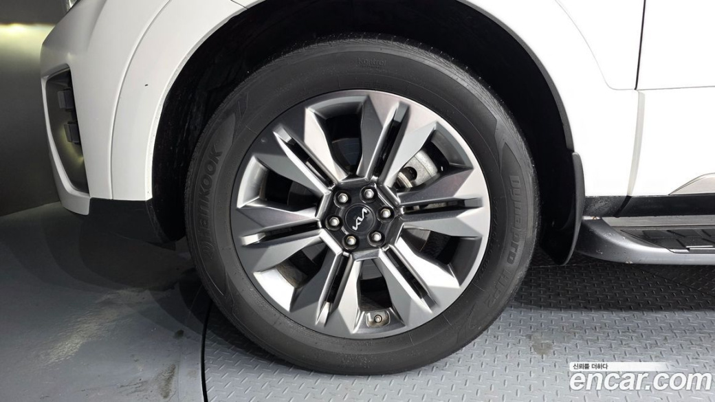 Kia Mohave Diesel 3.0 4WD 6-Seater, 2022