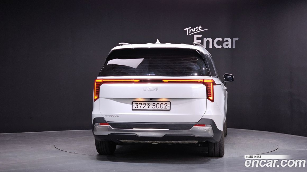 Kia Carnival 9-Seater Noblesse, 2025