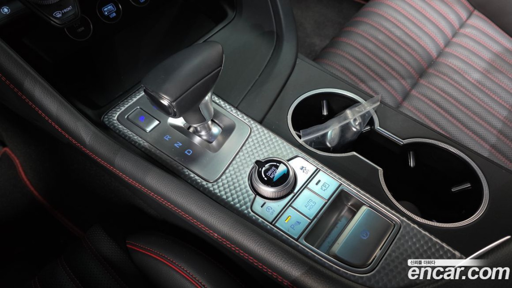 Genesis G70 Gasoline 2.0T 2WD, 2023