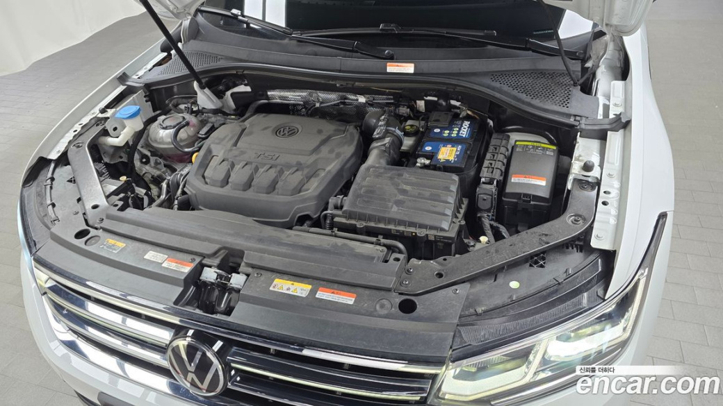 Volkswagen Tiguan 2.0 TSI Prestige, 2023