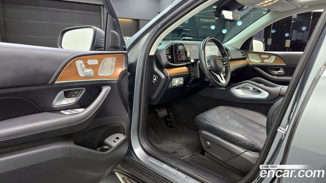 Mercedes-Benz GLE-Class GLE450 4MATIC, 2021