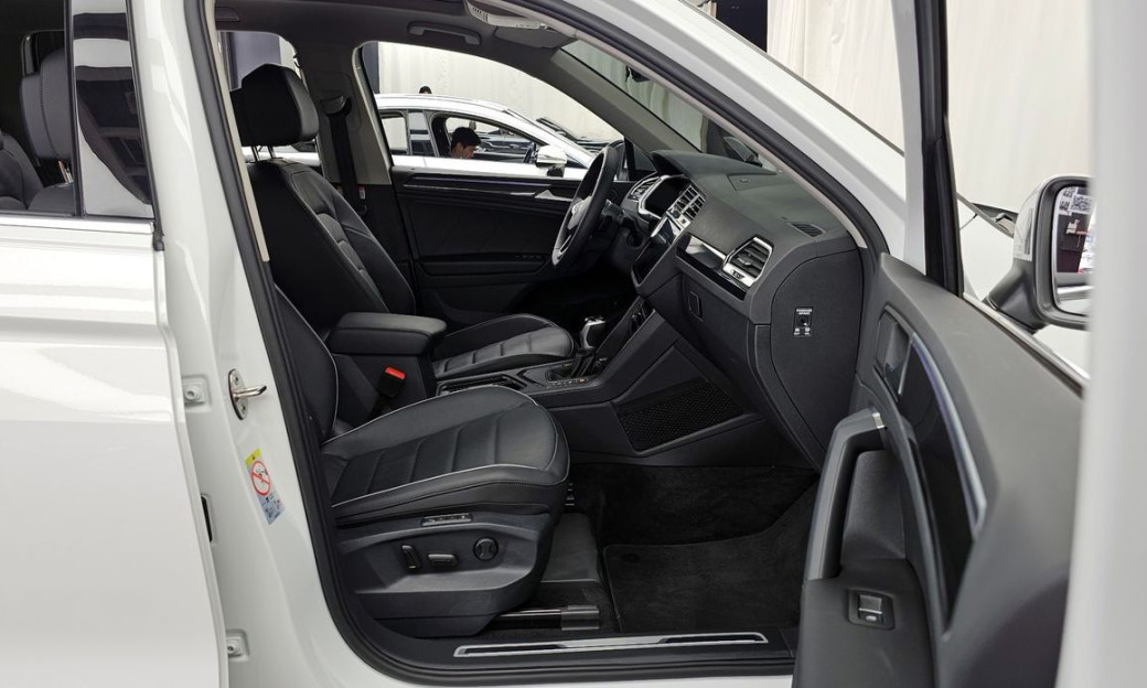 Volkswagen Tiguan 2.0 TDI Prestige, 2024