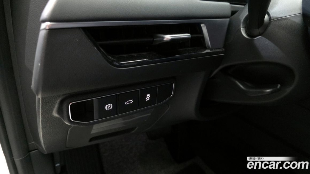 Kia K8 2.5 Gasoline 2WD, 2025