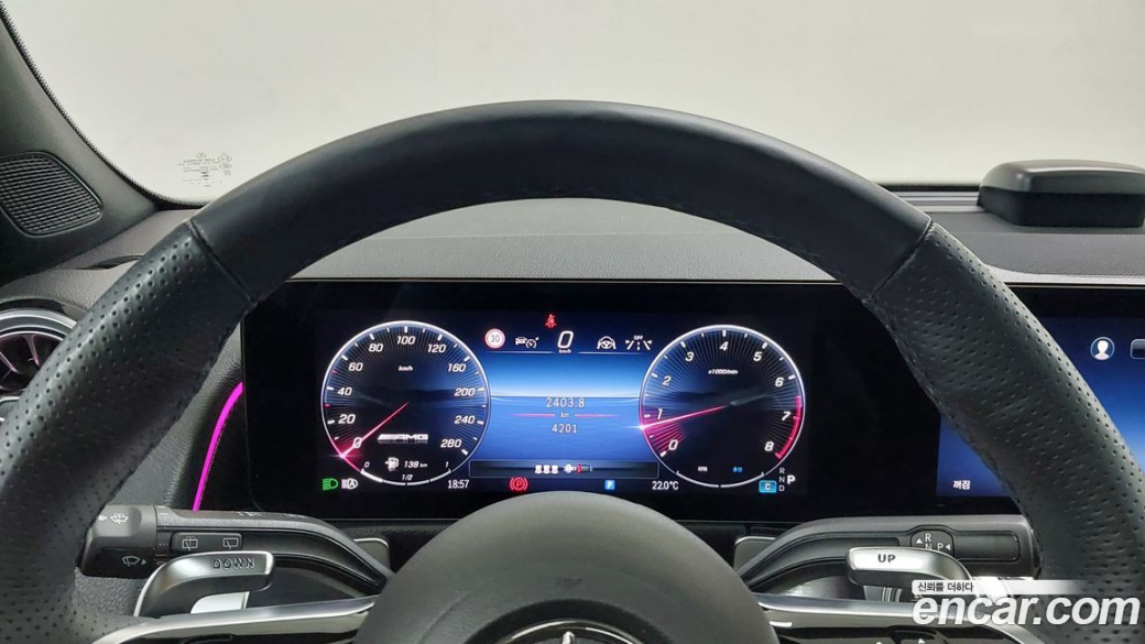 Mercedes-Benz GLB-Class AMG GLB35 4MATIC, 2025