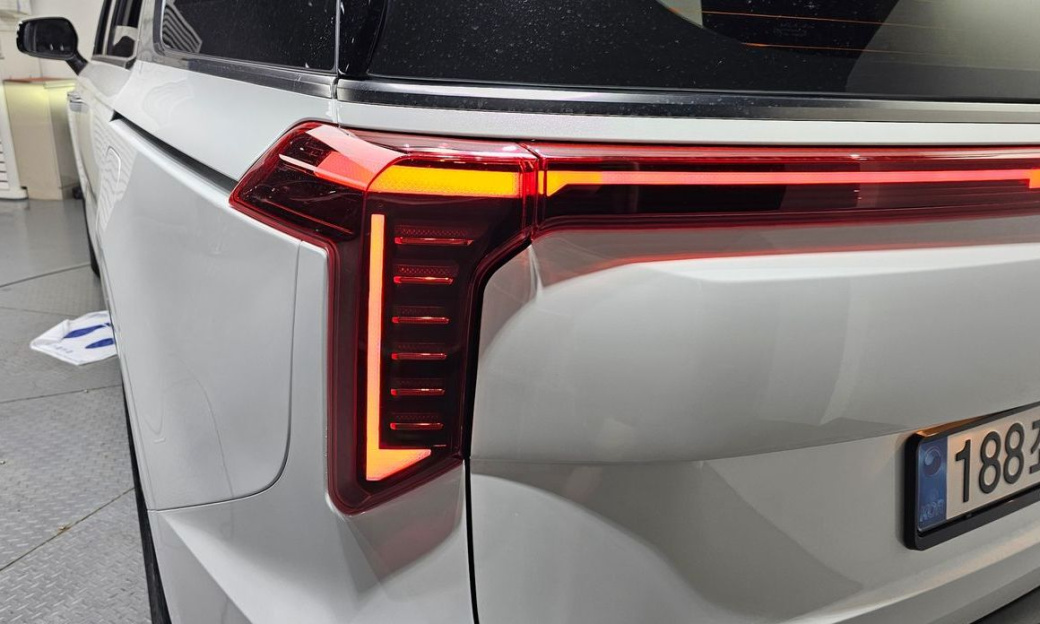 Kia Carnival 9-Seater Noblesse, 2025