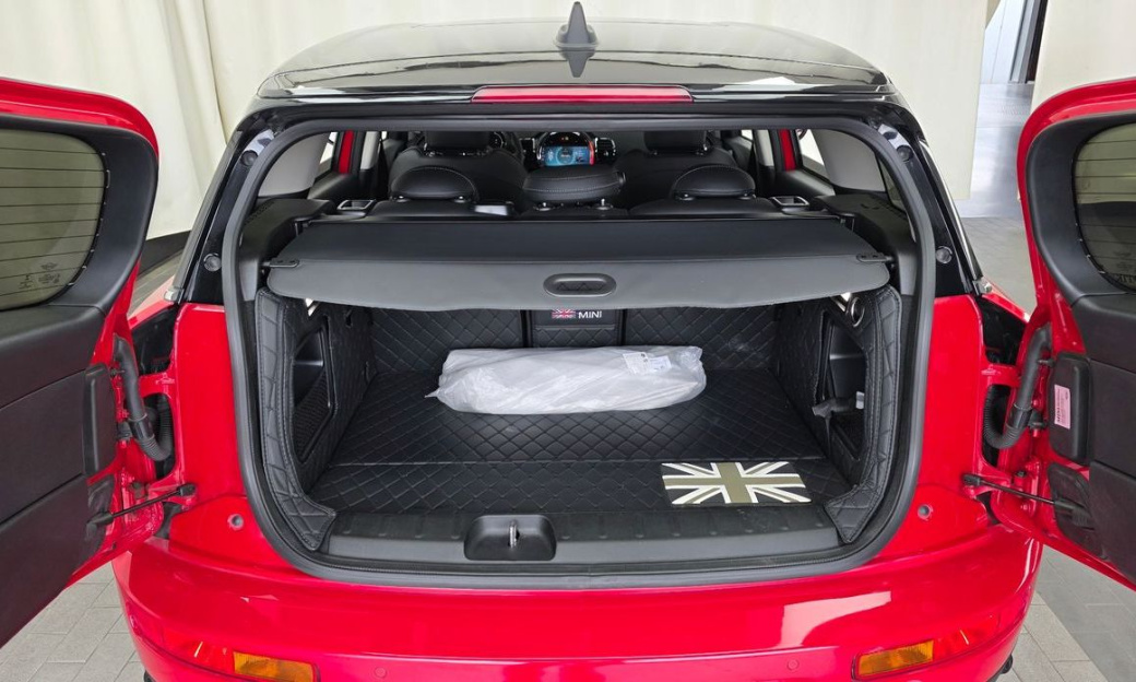 Mini Clubman Classic, 2024