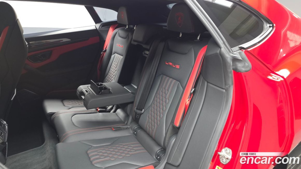 Lamborghini Urus 4.0 V8 S, 2024