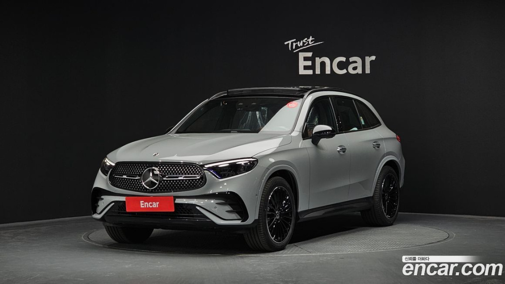 Mercedes-Benz GLC-Class GLC300 4MATIC AMG Line, 2026