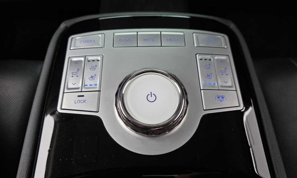 Genesis G80 Gasoline 2.5 Turbo AWD, 2023