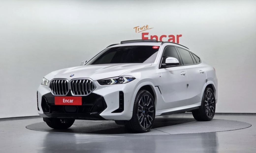 BMW X6 xDrive40i M Sport, 2024