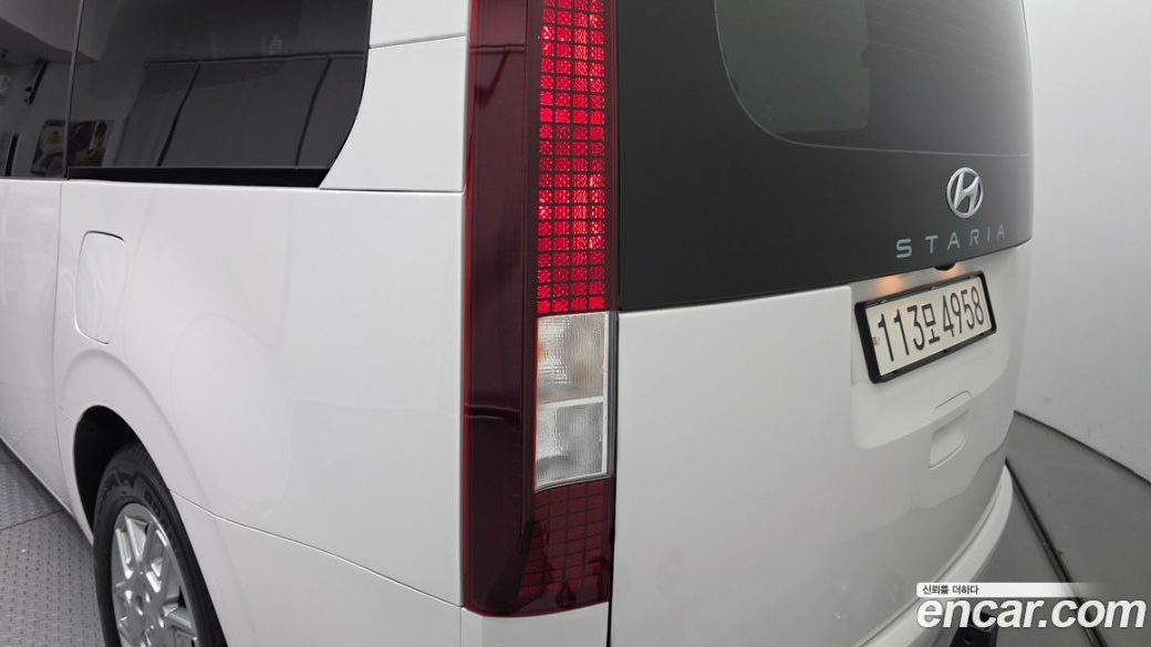 Hyundai Staria Tourer 9-Seater, 2024