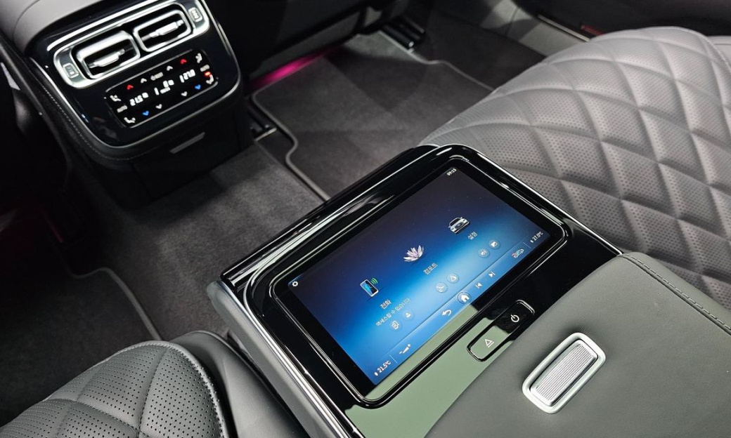 Mercedes-Benz S-Class S450L 4MATIC, 2023