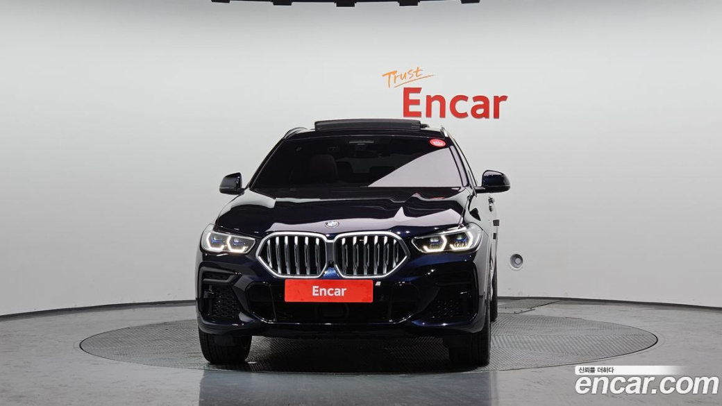 BMW X6 xDrive40i M Sport, 2023