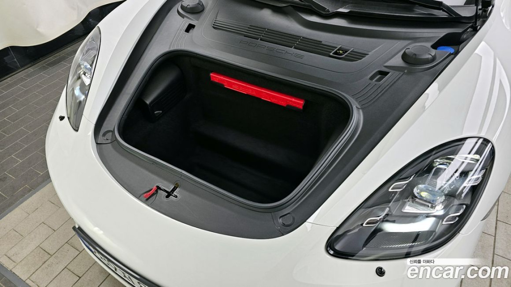 Porsche 718 4.0 GTS, 2024