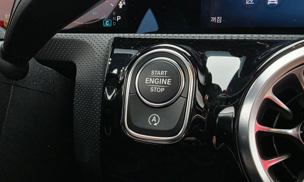 Mercedes-Benz CLA-Class CLA250 4MATIC, 2024