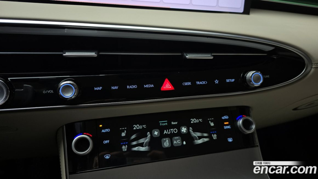 Genesis GV70 2.5T Gasoline AWD, 2025