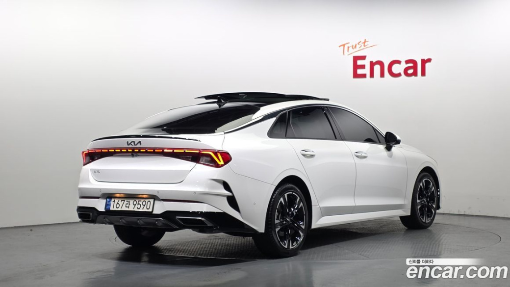 Kia K5 2.0, 2023