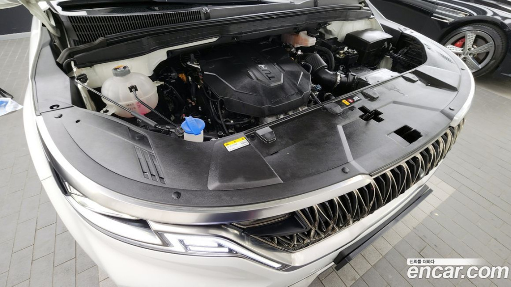 Kia Carnival 9-Seater Signature, 2023
