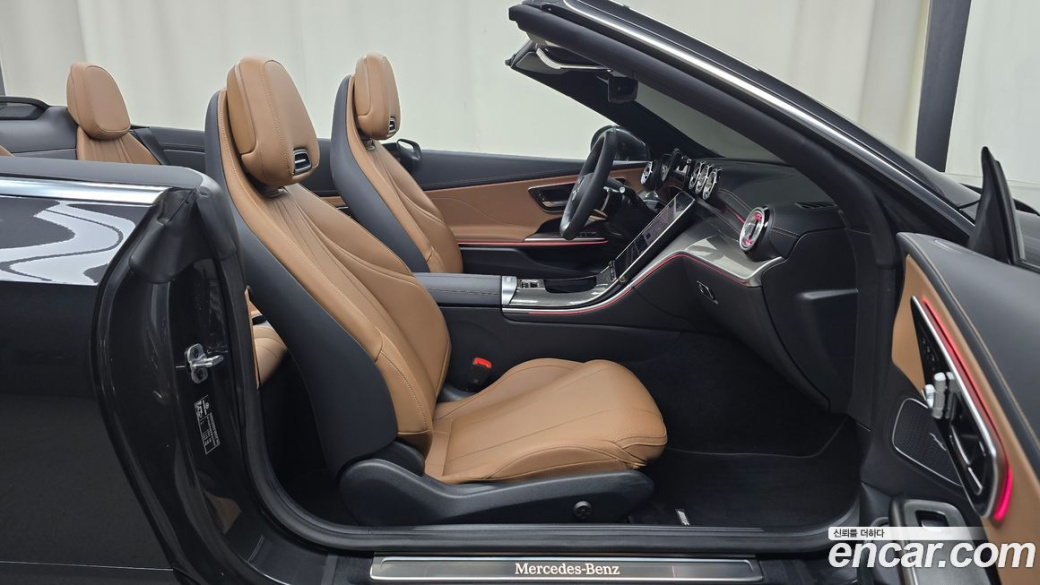 Mercedes-Benz CLE-Class CLE200 Cabriolet, 2025