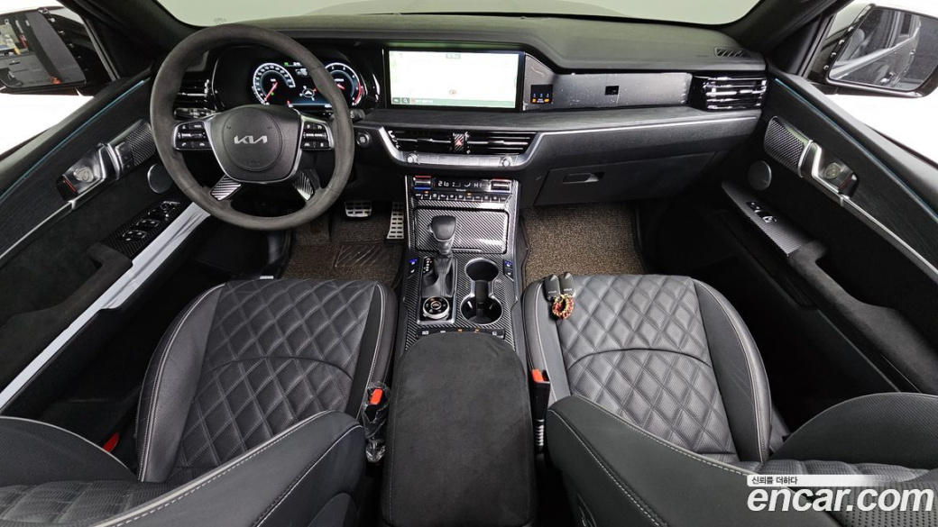 Kia Mohave Diesel 3.0 4WD 5-Seater, 2024