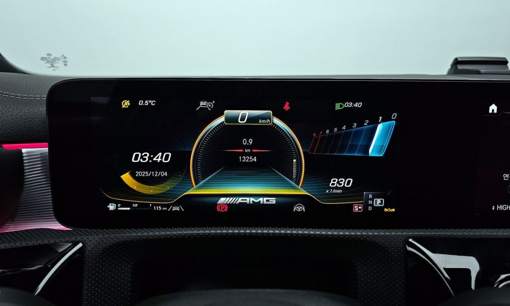 Mercedes-Benz A-Class AMG A45 4MAITC+ Hatchback, 2022