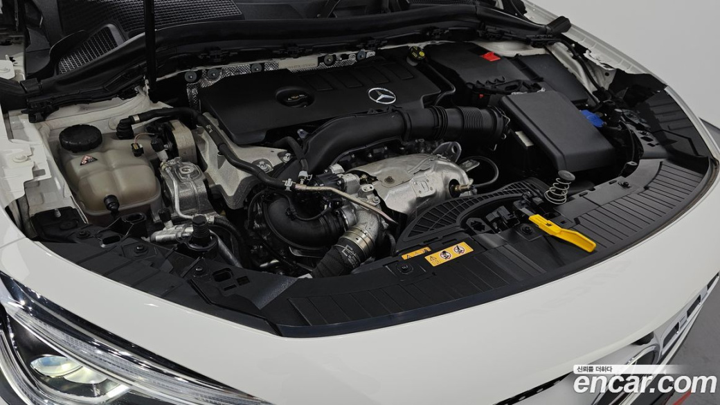 Mercedes-Benz GLA-Class GLA250 4MATIC, 2022