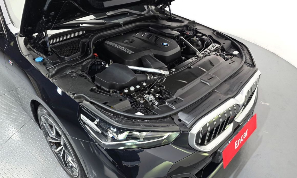 BMW 5-Series 520i M Sport, 2024