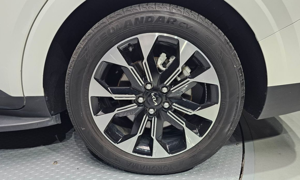 Kia Carnival 7-Seater Signature, 2022