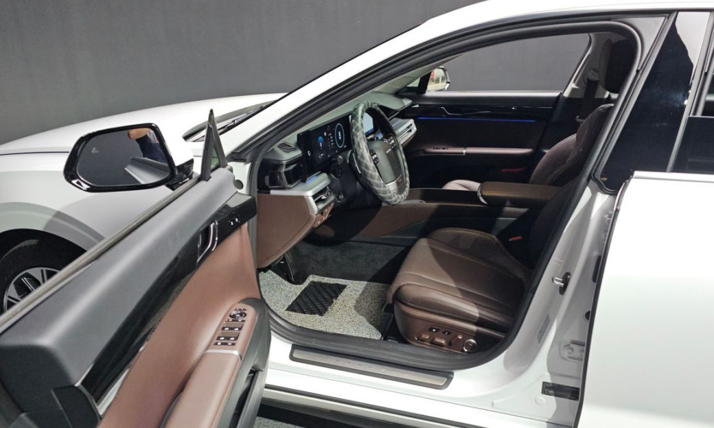 Hyundai Grandeur 2,5 Gasoline 2WD, 2024