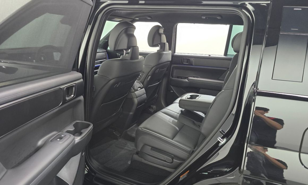 Hyundai Santafe Gasoline 2.5T 4WD, 2025
