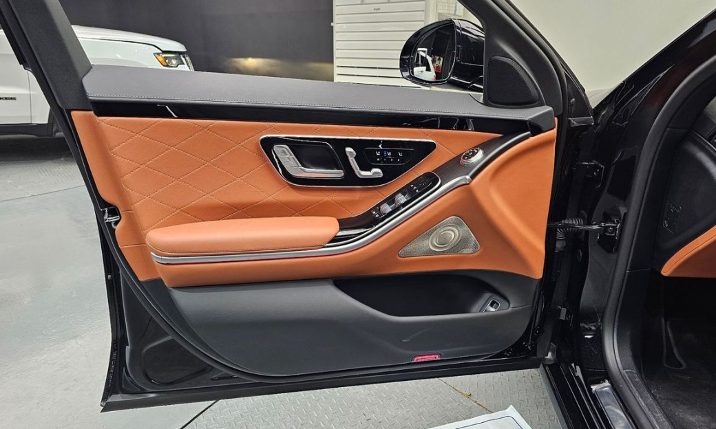 Mercedes-Benz S-Class S450L 4MATIC, 2024