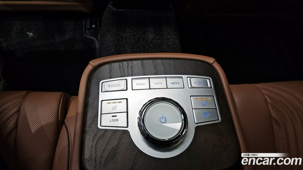 Genesis G80 Gasoline 2.5 Turbo AWD, 2024