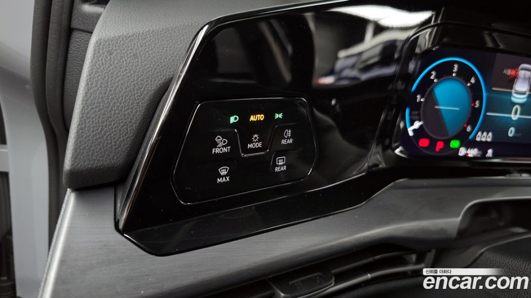 Volkswagen Golf 2.0 TDI Prestige, 2023