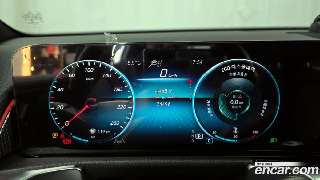 Mercedes-Benz GLB-Class GLB220, 2021