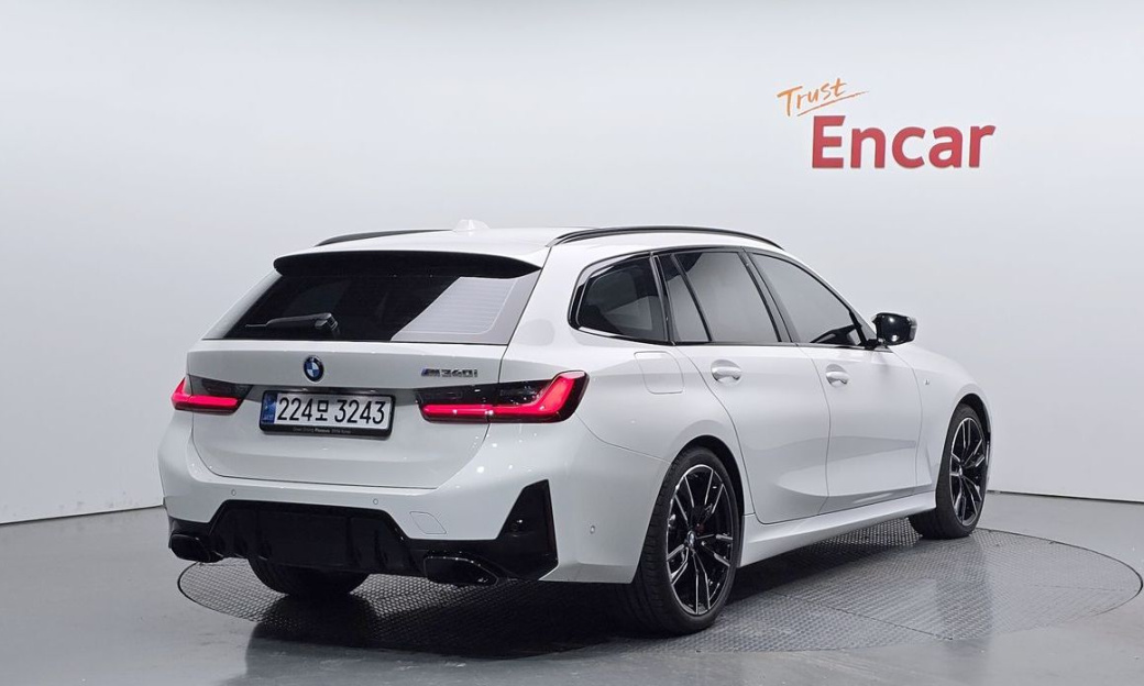 BMW 3-Series M340i xDrive Touring Pro, 2025