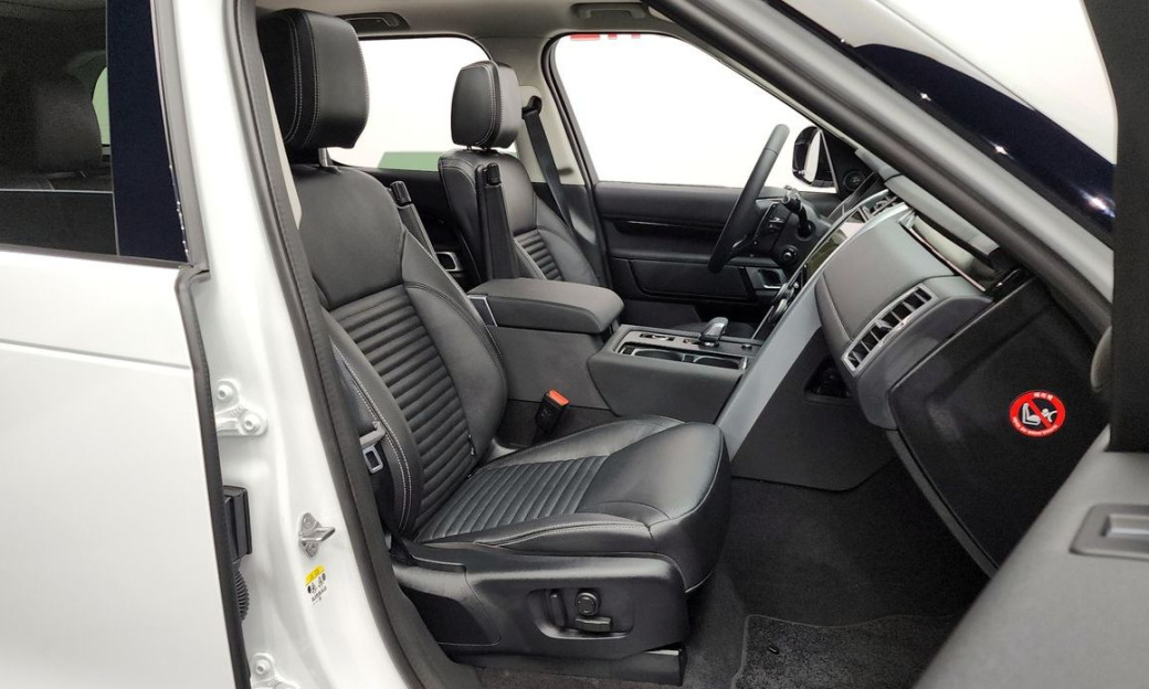 Land Rover Discovery D250 S, 2024