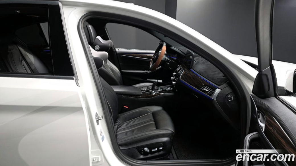 BMW 5-Series 520i M Sport, 2022
