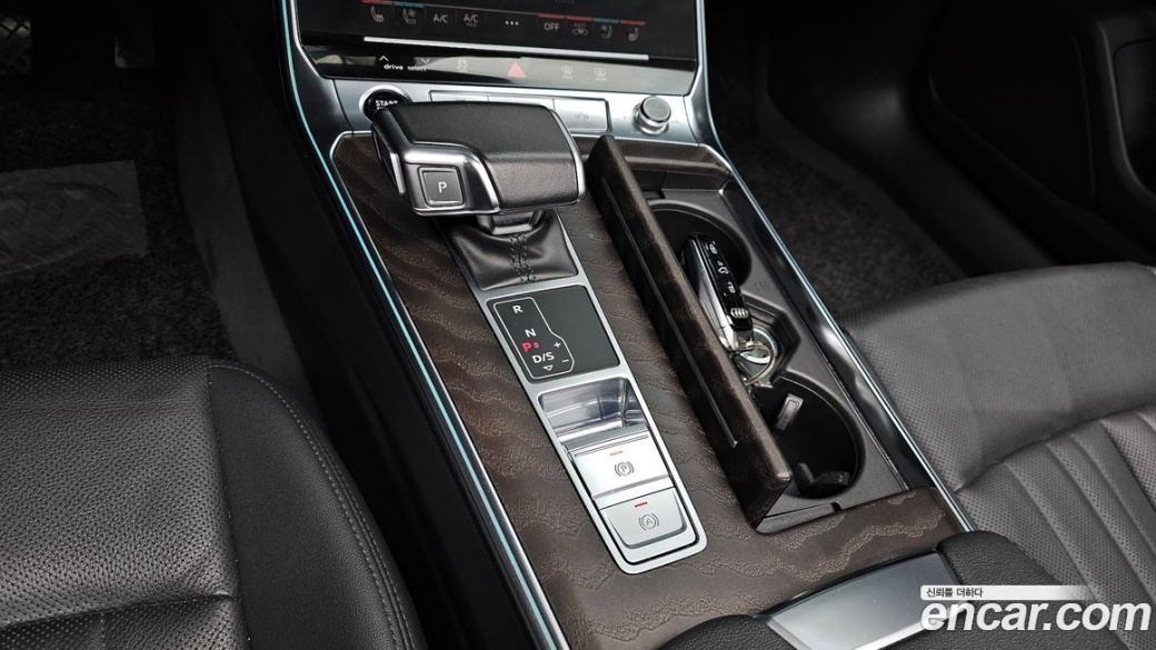Audi A6 45 TFSI Quattro Premium, 2022