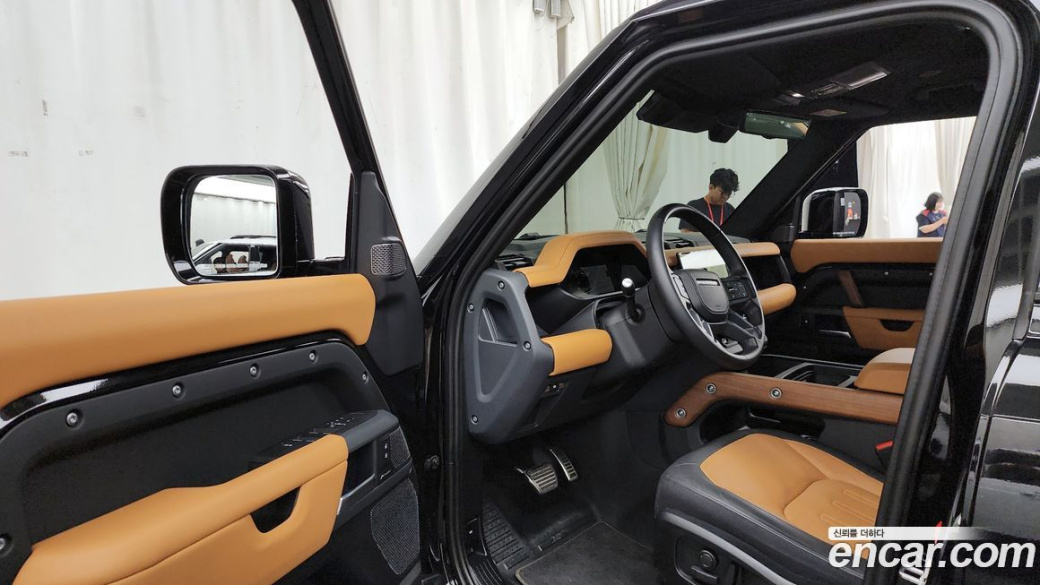 Land Rover Defender 110 P400 X, 2024
