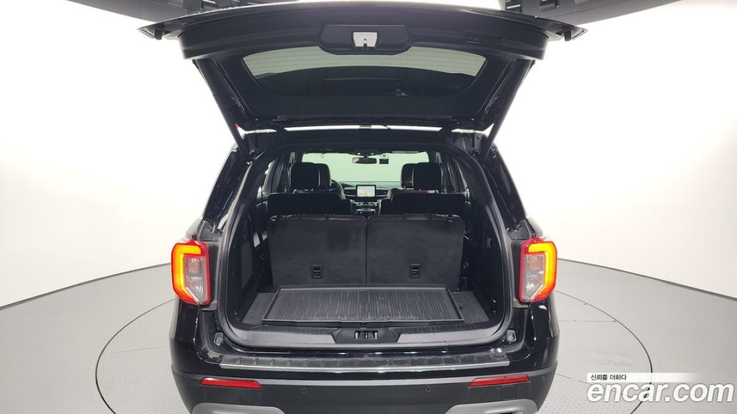 Ford Explorer 3.0 Platinum 4WD, 2022