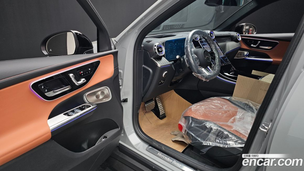 Mercedes-Benz GLC-Class GLC300 4MATIC AMG Line, 2026